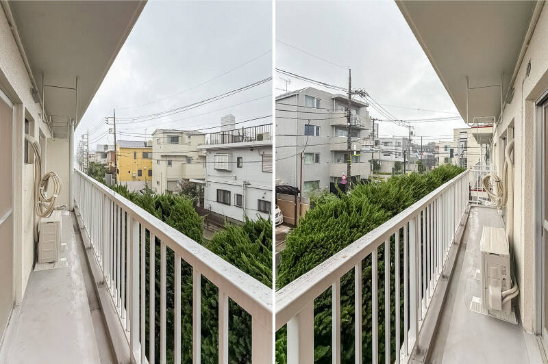 LDKの掃き出し窓から外に出ると、LDKから洋室Aまでつながるロングバルコニーが。