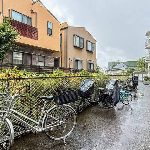 上馬マンションの建物・共用部写真