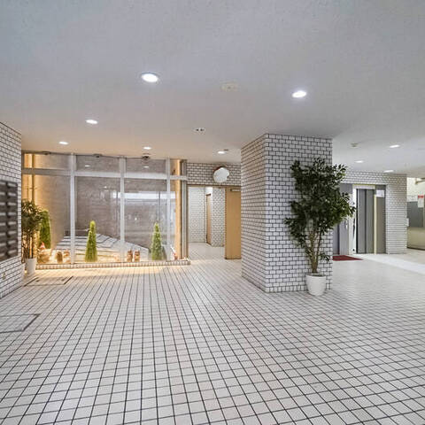 ニューライフ西早稲田の建物・共用部写真