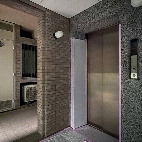 サーパス方南町の室内写真