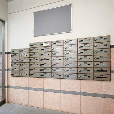 グランベル練馬北町3の建物・共用部写真