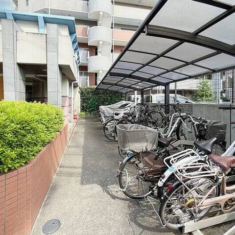 グランベル練馬北町3の建物・共用部写真