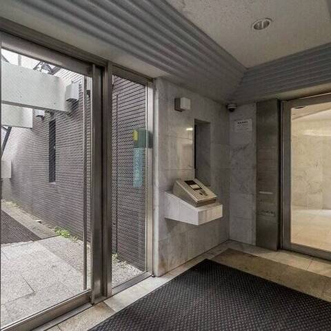 代々木上原マンションの建物・共用部写真