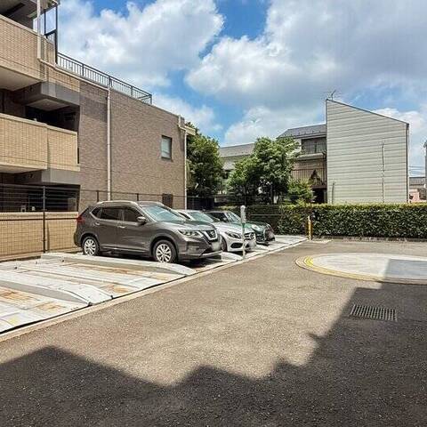 ライオンズマンション南長崎の建物・共用部写真