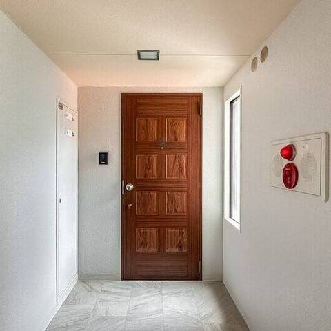 クラウン青山の建物・共用部写真