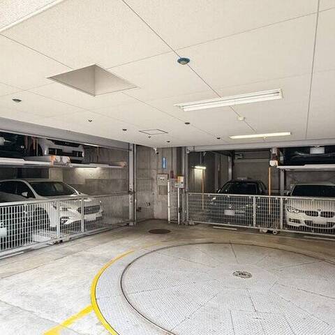 ヒルズ新百合ヶ丘の建物・共用部写真