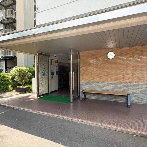つつじヶ丘ハイムA棟の建物・共用部写真