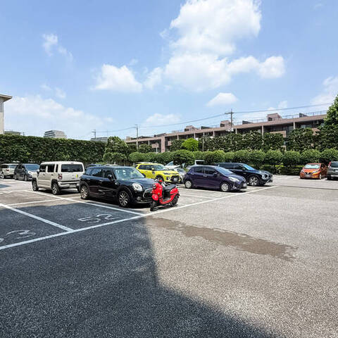 つつじヶ丘ハイムA棟の建物・共用部写真