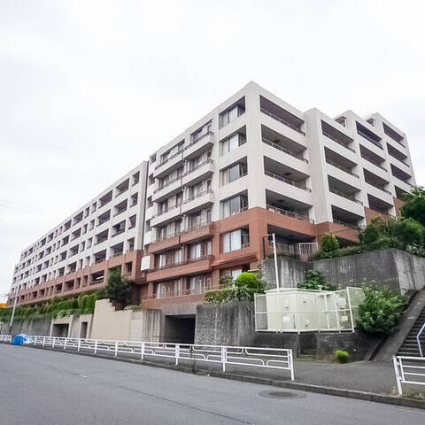 クレッセント青葉台の丘の建物・共用部写真