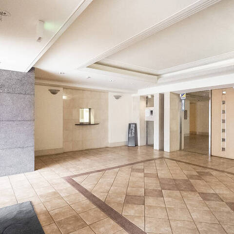 クレッセント青葉台の丘の建物・共用部写真