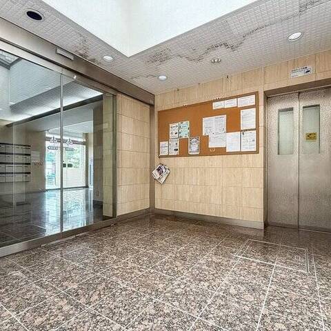 山手ガーデンハイツの建物・共用部写真