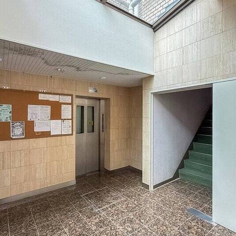山手ガーデンハイツの建物・共用部写真
