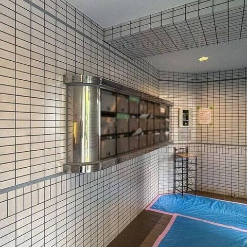 ロイヤル多摩蘭坂ハイツの建物・共用部写真