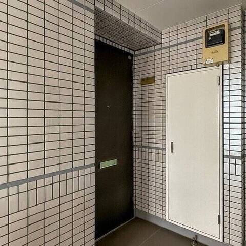 ロイヤル多摩蘭坂ハイツの建物・共用部写真