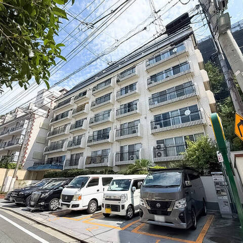 秀和目黒レジデンスの建物・共用部写真