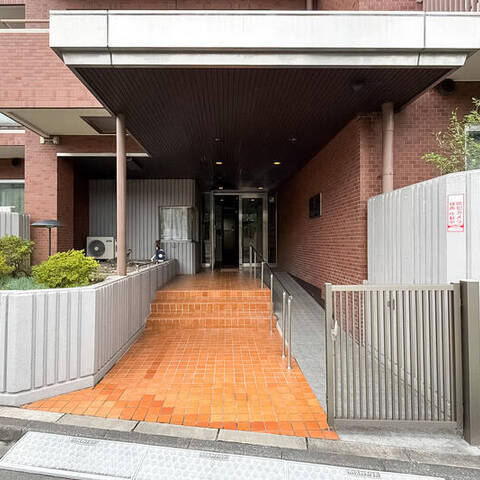 朝日常盤台マンションの建物・共用部写真