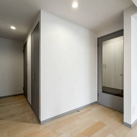 朝日常盤台マンションの室内写真