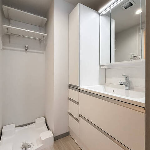 朝日常盤台マンションの室内写真