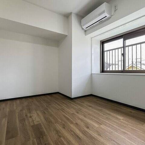 東急ドエル江田ロビニアの室内写真