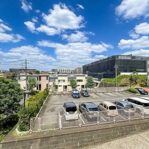 東急ドエル江田ロビニアの眺望・バルコニー写真