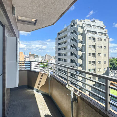 ファミール国立の室内写真
