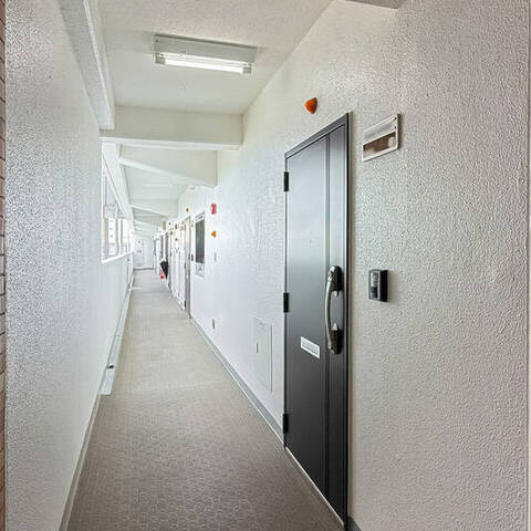 秀和蓮根レジデンスの建物・共用部写真