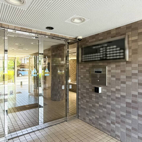 ライオンズマンション小手指の建物・共用部写真