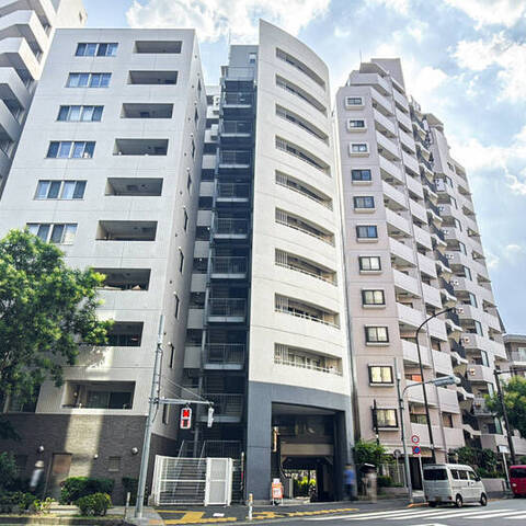 ライオンズマンション目黒青葉台タウンハウスの室内写真