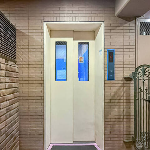 レクセルプラッツァ国立の室内写真