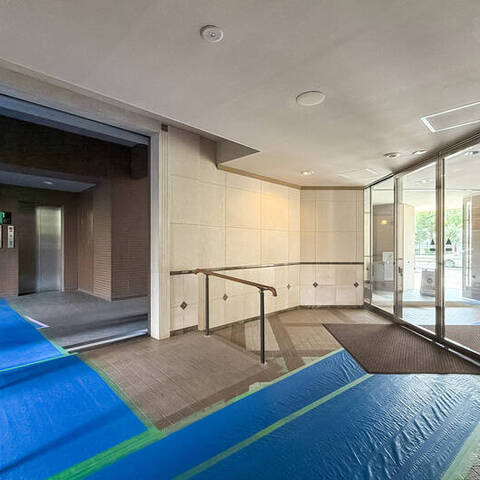 イーストパークス大島サザンスクエアの建物・共用部写真