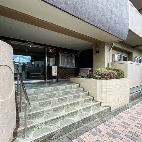 日商岩井碑文谷マンションの室内写真