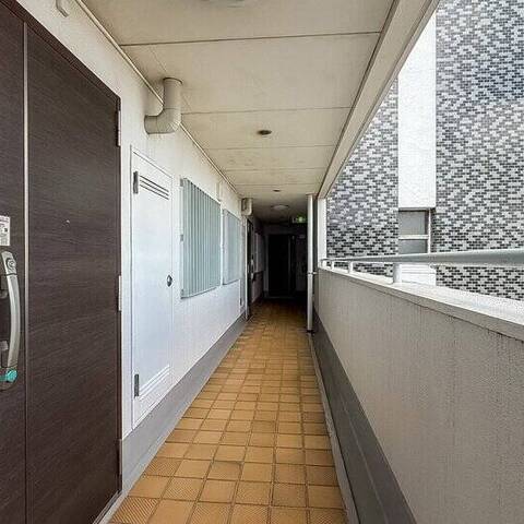 井の頭パークサイドマンションの建物・共用部写真