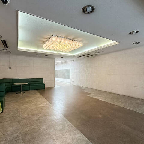 ブロードウェイの建物・共用部写真