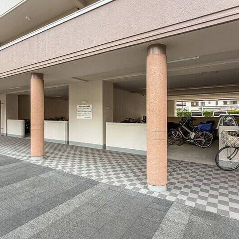 新蓮根団地第14号棟の室内写真