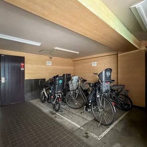 白金台桜苑マンションの建物・共用部写真