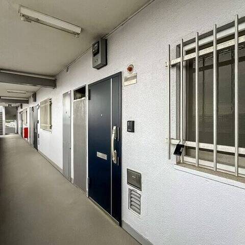 喜多見マンションの建物・共用部写真