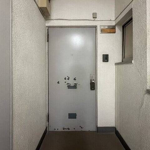 ニュー池尻マンションの建物・共用部写真