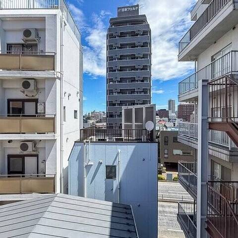 サカエ新宿余丁町マンションの室内写真