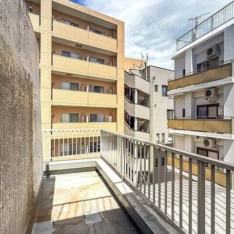 サカエ新宿余丁町マンションの室内写真