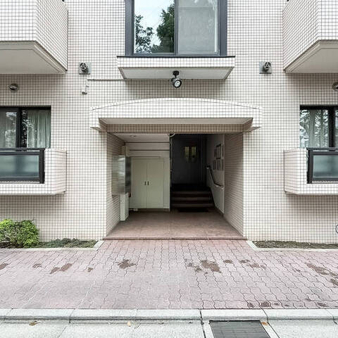 サニーハウス戸田１番館の建物・共用部写真