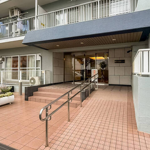 日商岩井小島町マンションの建物・共用部写真