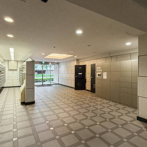 日商岩井小島町マンションの建物・共用部写真