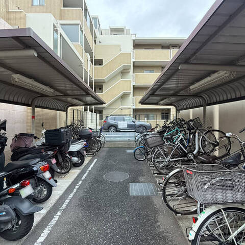 ゼファーヒルズ成増の室内写真