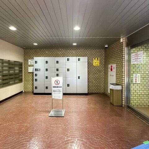 新宿スカイプラザの室内写真