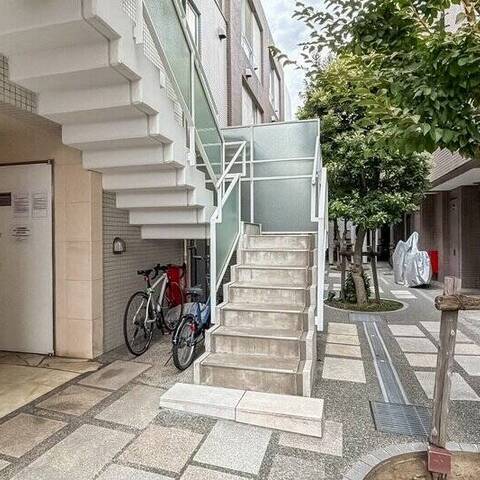 エルデュプレ西荻窪の建物・共用部写真