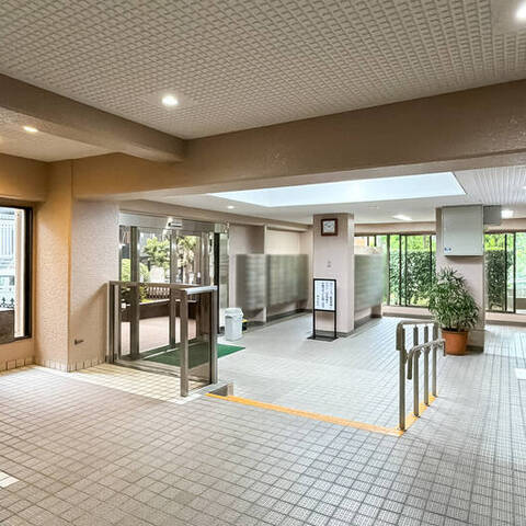 横浜鶴ヶ峰ビューハイツの建物・共用部写真