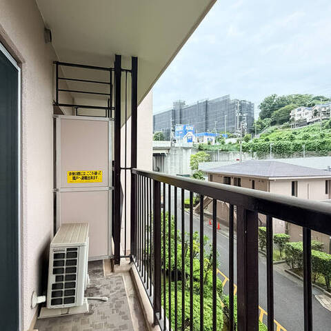 横浜鶴ヶ峰ビューハイツの眺望・バルコニー写真