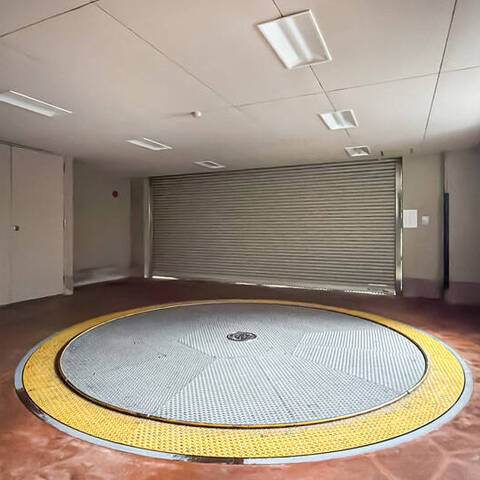 レジェンド日暮里の室内写真
