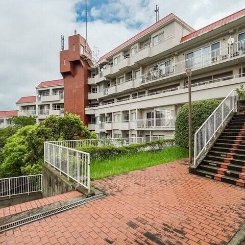 グリーンヒル大倉山C棟の建物・共用部写真