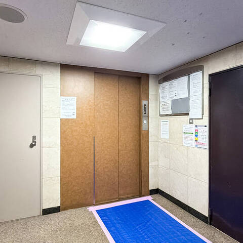 築地スカイレジテルの室内写真